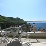 Amazing Sea View Apartment Zatvoren